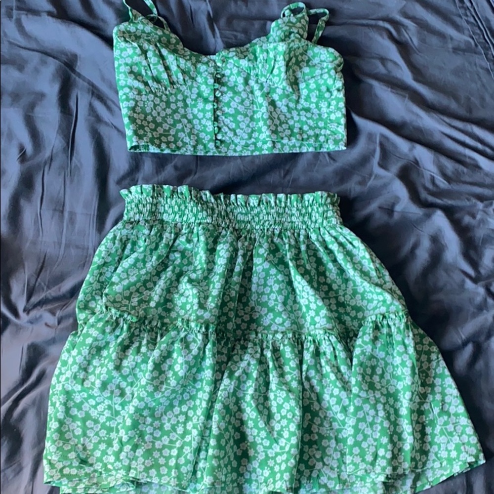 Two piece set